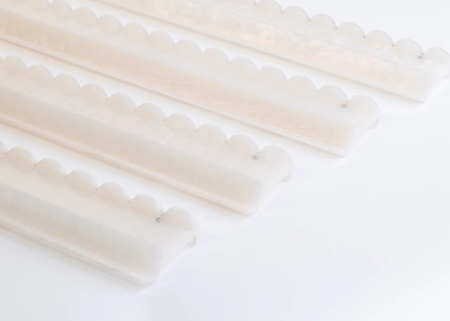 Miss Mahjong — Scalloped Acrylic Racks